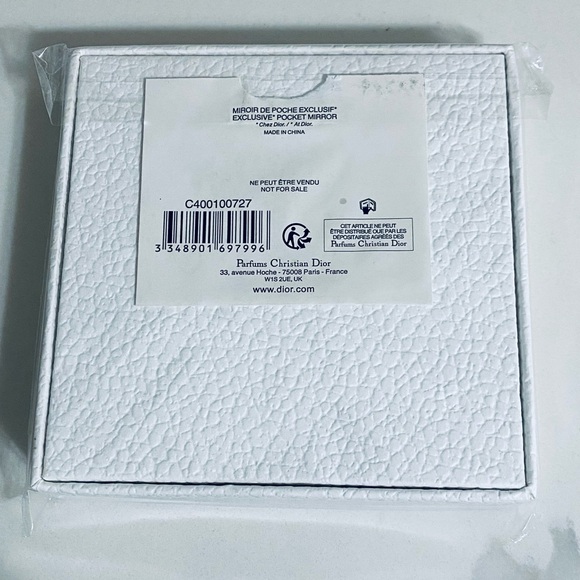 Christian Dior Beauty VIP / GWP Gold-Tone Double Sided Compact Mirror - Picture 5 of 6